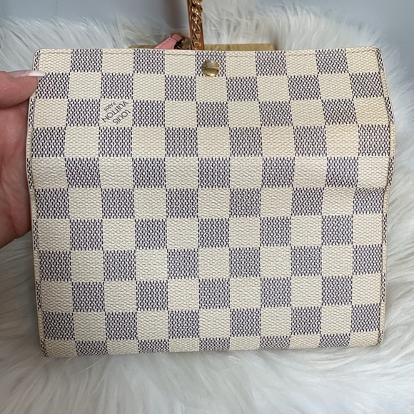 2007 authentic Louis Vuitton Sarah wallet in Damier Azur w free crossbody kit - Picture 9 of 17